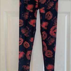 Victoria’s Secret Sport leggings